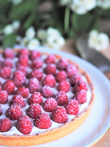 Raspberry tart with light lime cream filling & shortcrust pastry