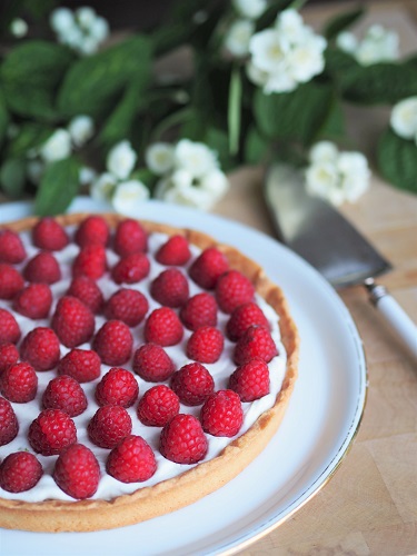 Raspberry tart with light lime cream filling & shortcrust pastry