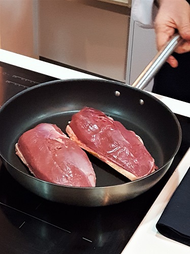 Magrets de canard marinés sauce barbecue