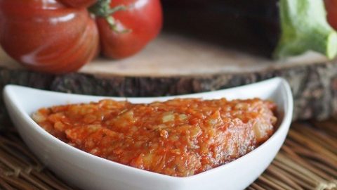 Sauce tomate à l'aubergine, légère et express