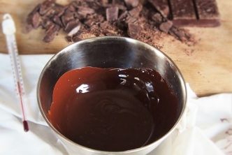 Technique de tempérade du chocolat expliquée