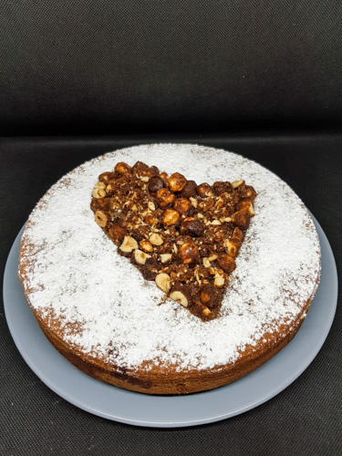 gâteau marbré au chocolat décor cœur de noisettes au sucre muscovado #lefraternel