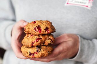cookies with cranberries and chocolate