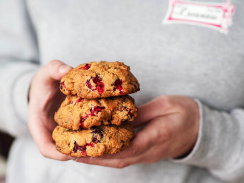 cookies with cranberries and chocolate