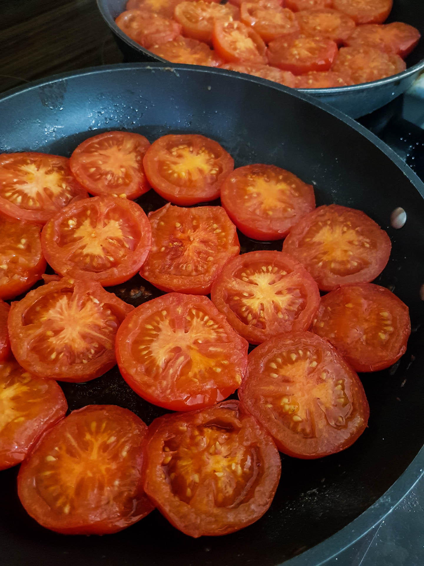 tomates provençales à la poêle presque confites