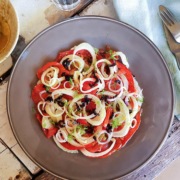 Salade de tomates et fenouil anisée, vinaigrette au Pastis