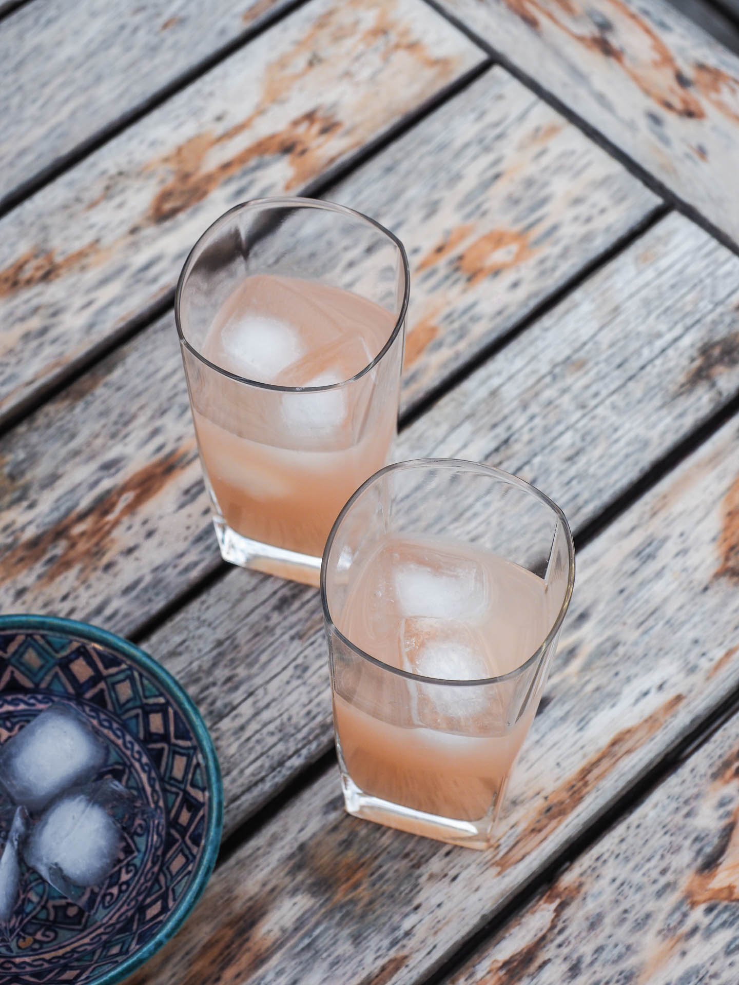 cocktail sans alcool à la rhubarbe