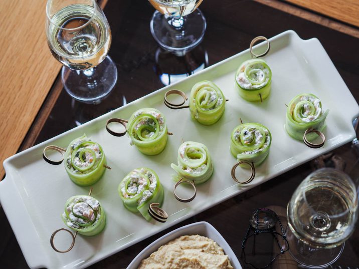 Refreshing cucumber and smoked salmon rolls for appetizer