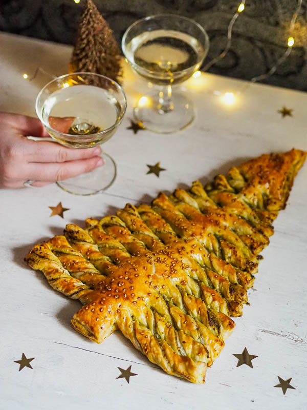festive Christmas appetizer with puff pastry and pesto