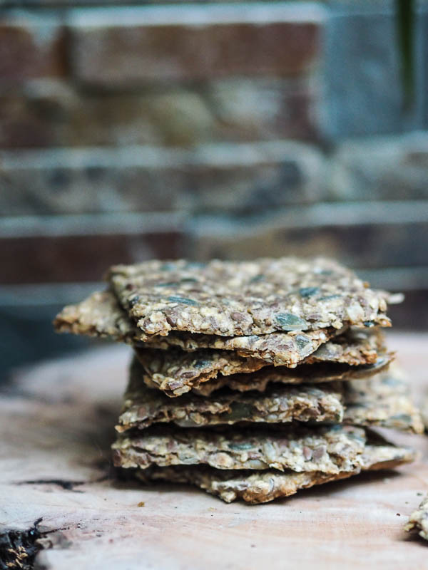 Du crispbread aux graines fait maison
